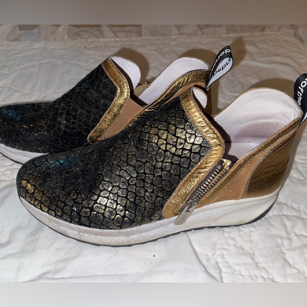 Gold and Black Athletic Slip-On Shoes